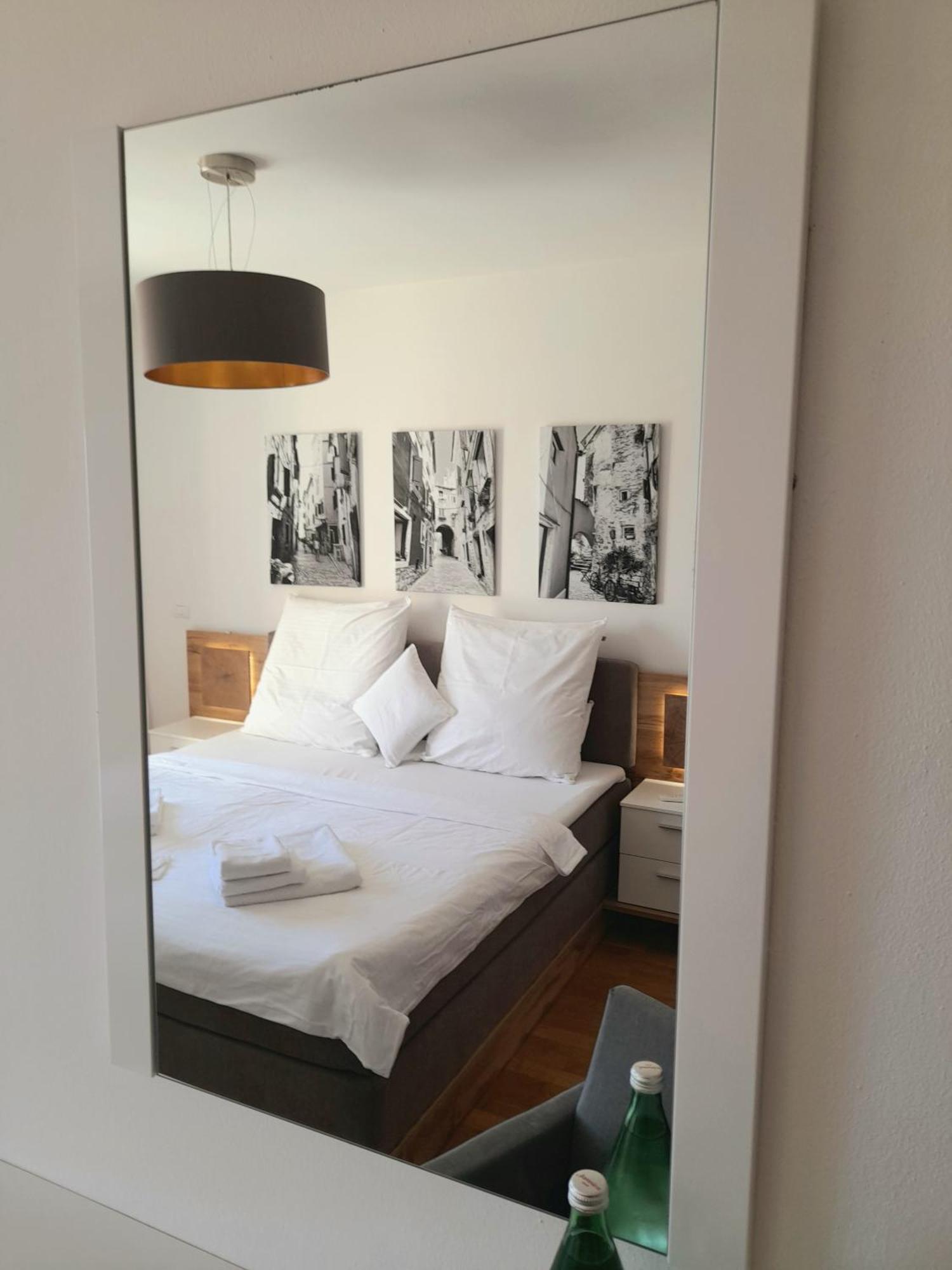 Lovely Rooms Rovigno Camera foto