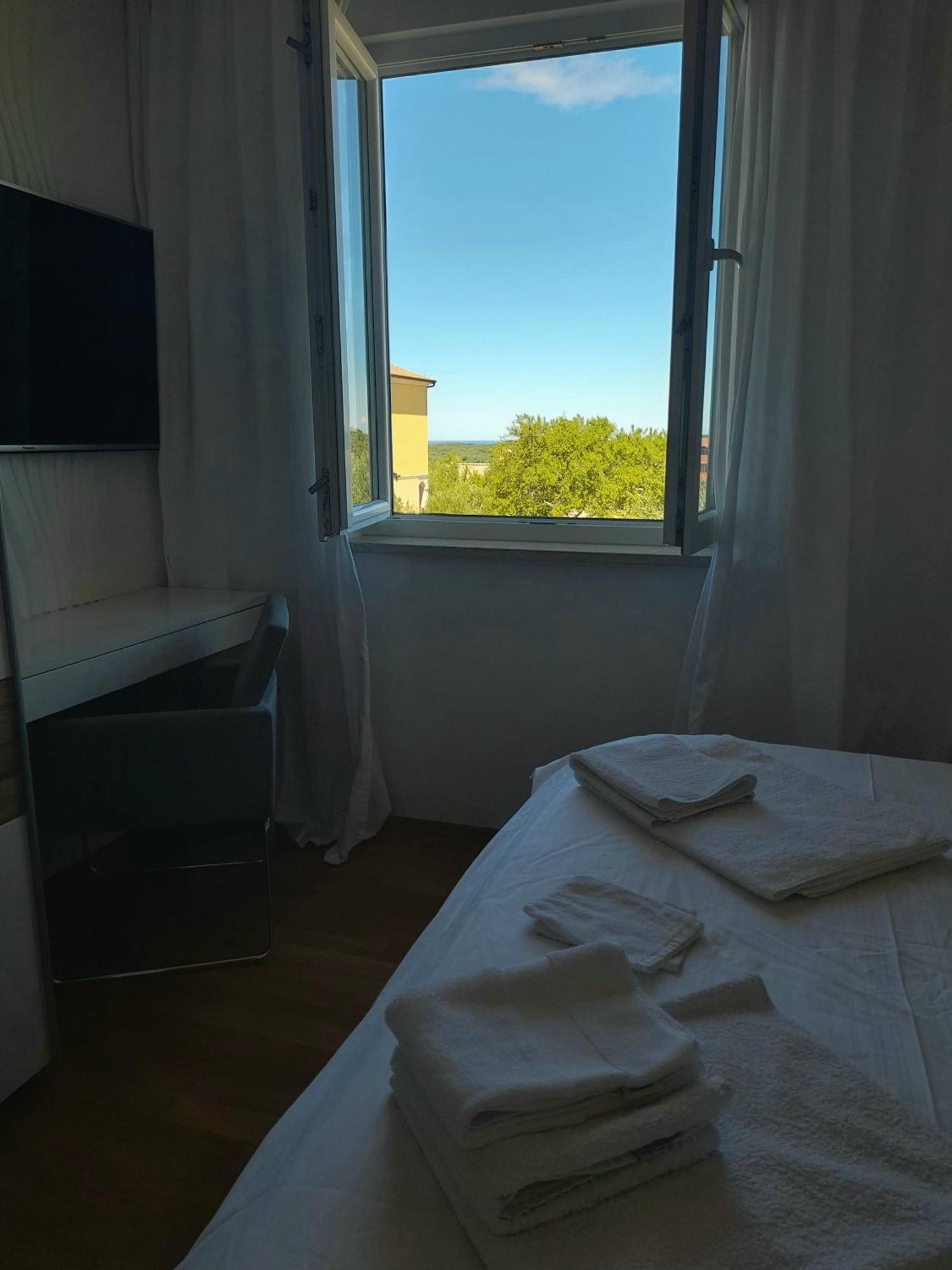 Lovely Rooms Rovigno Camera foto